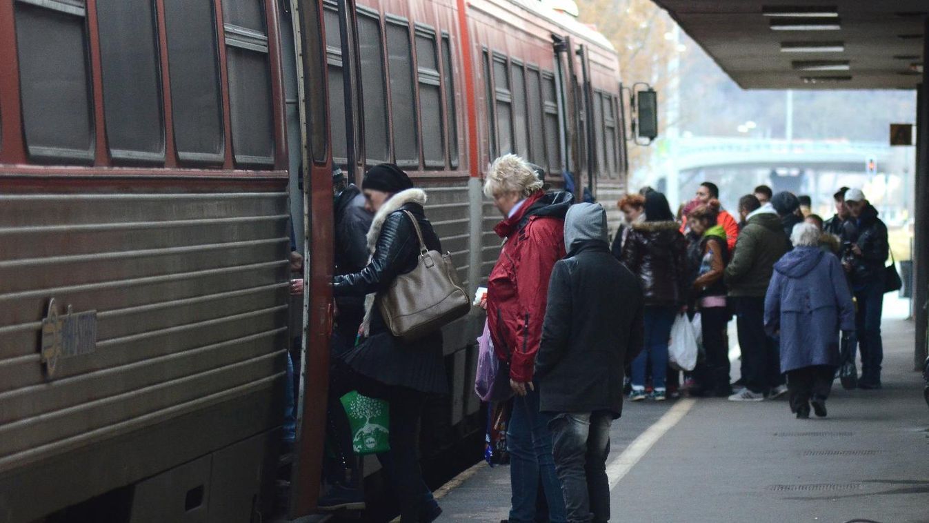 Nógrádi bliccelők: akad, aki százezer forinttal lóg