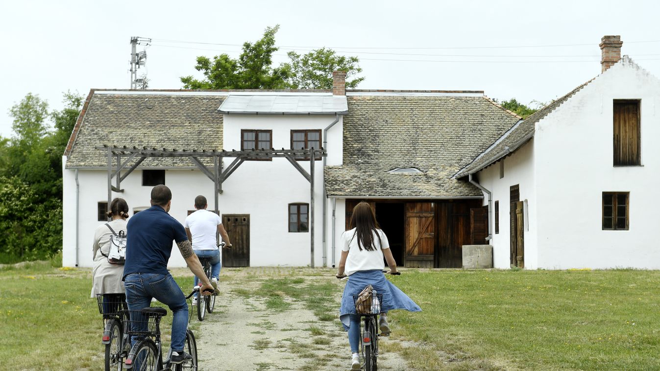 A kulturális sokszínűséget ünneplik hétvégén a Szentendrei Skanzenben