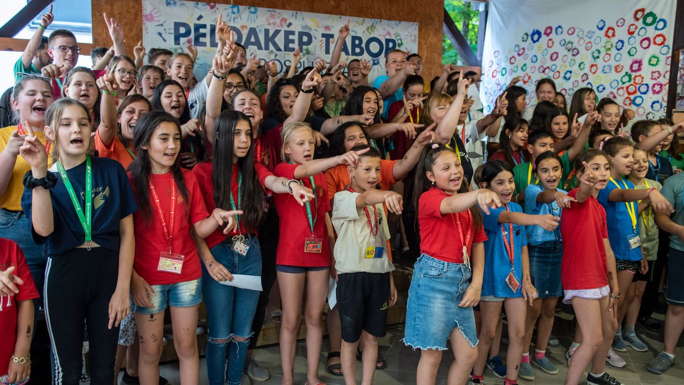Régóta állítanak példát a nehéz sorsú gyermekeknek a ráróspusztai táborban