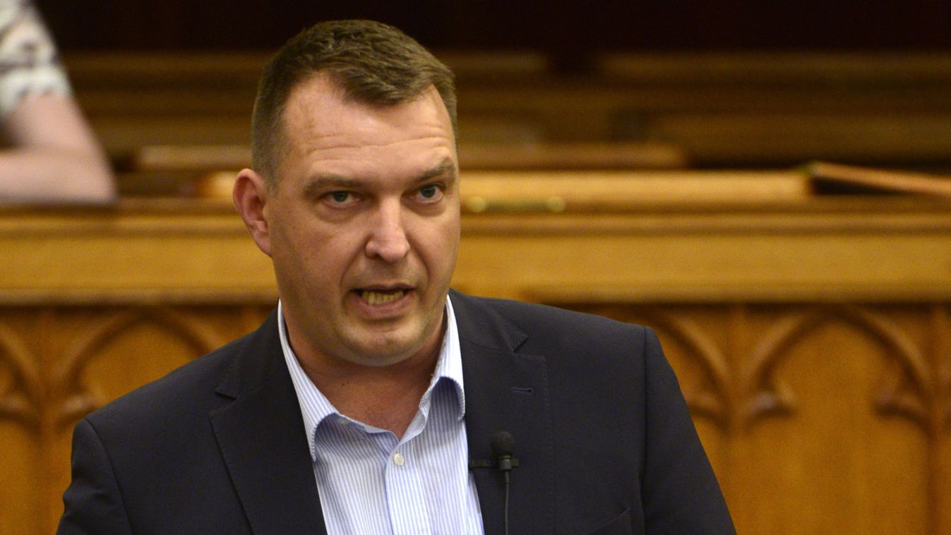 Gyurcsányék megint támadják a benzinárstopot