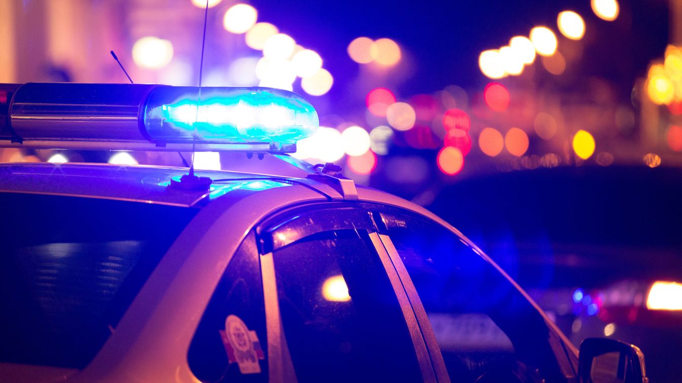 Szirénázó rendőrautó elől menekült a részeg motoros, csúnya lett a vége