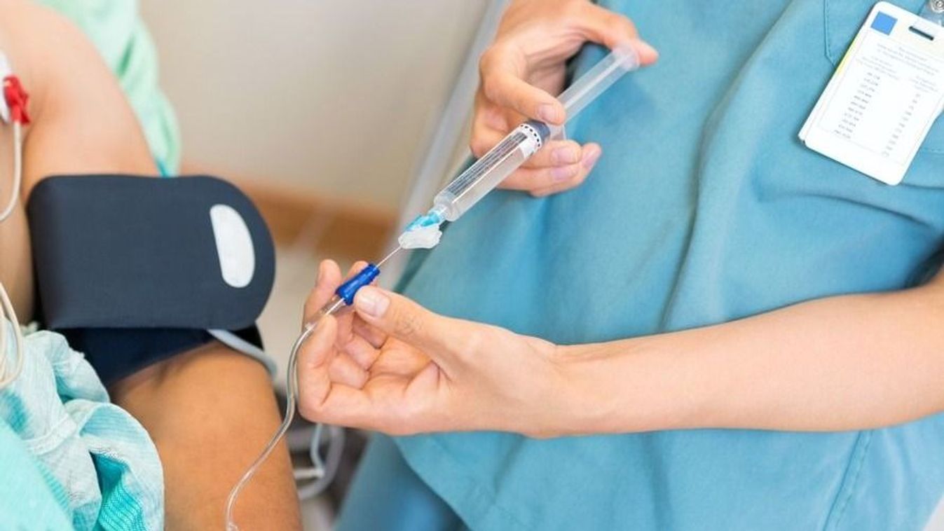 Injekcióval ölt meg egy beteget az ápoló