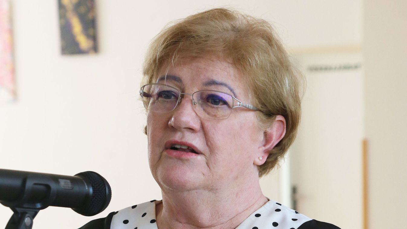 Szili Katalin: a 21. század kihívásaira erős nemzetként kell választ adni