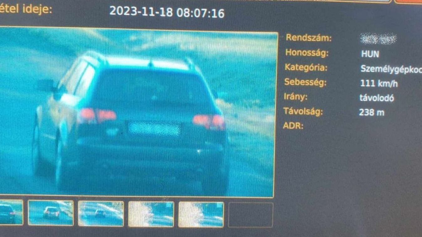 Méregdrága fotó: Zsunypusztán mérték be a rendőrök a száguldozó audist