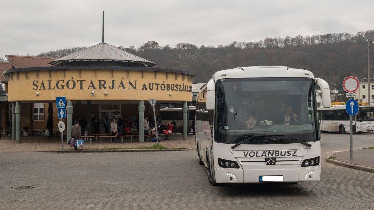 Buszcserék történtek Nógrádban: öt jármű érkezett szűkebb hazánkba