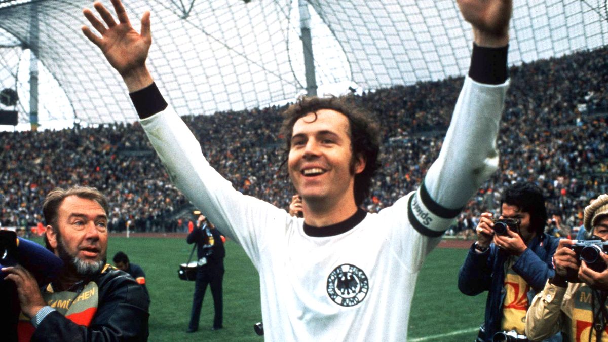 Így írt a Nógrád 1982-ben Beckenbauer búcsújáról