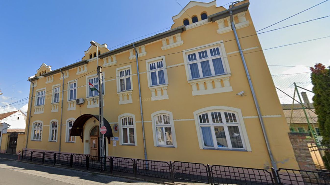 Jótékonysági bálon gyűjtenek az iskolaudvar fejlesztésére Balassagyarmaton