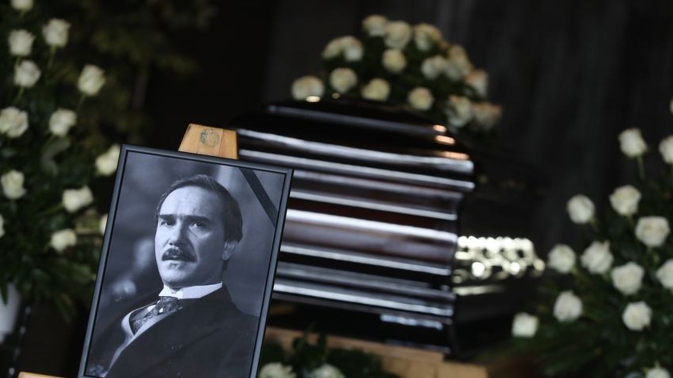 Szívszorító fotók: eltemették Tordy Gézát