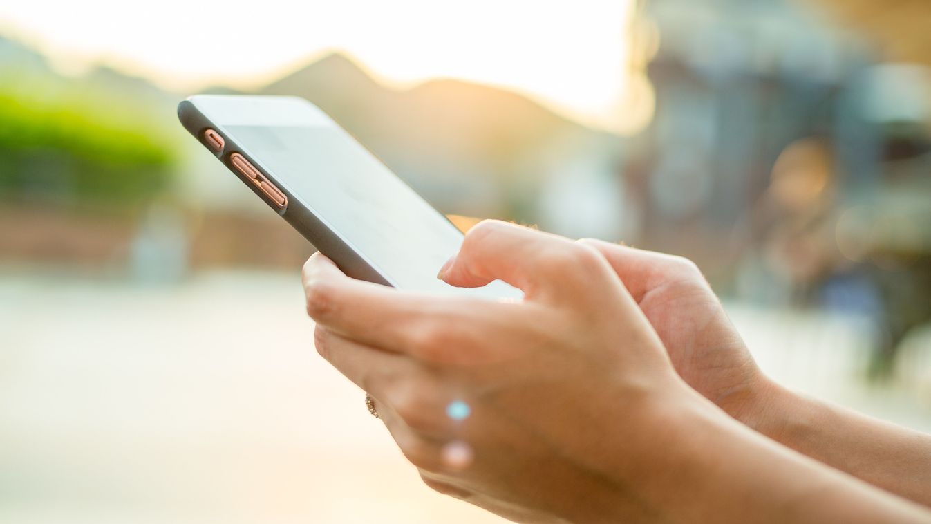 Már több mint 70 ezren töltötték le a Digitális Állampolgár alkalmazást (videó)
