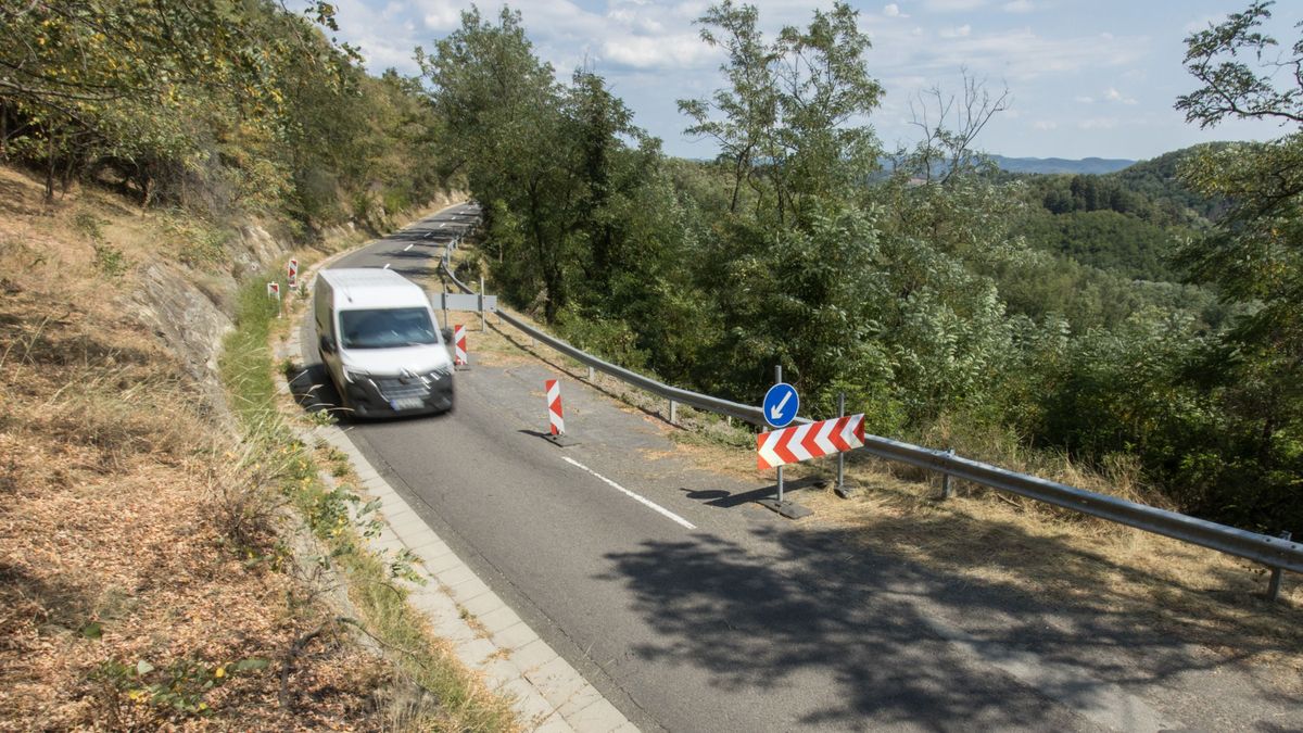 Helyreállítás miatt két hónapra lezárják a Cered felé vezető utat