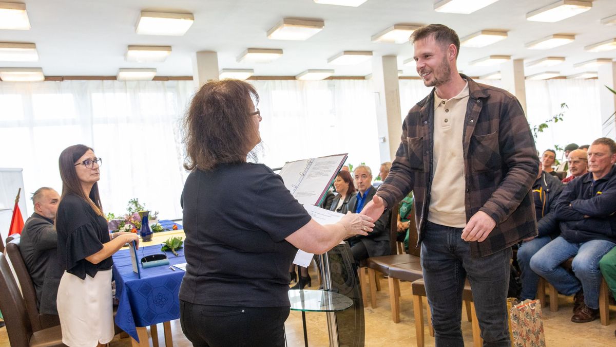 Az esemény zárásaként a megjelentek átvették jól megérdemelt bizonyítványaikat