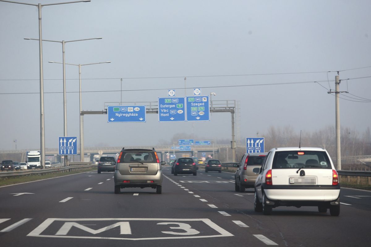 A baleset miatt a torlódás közel 2 km-es