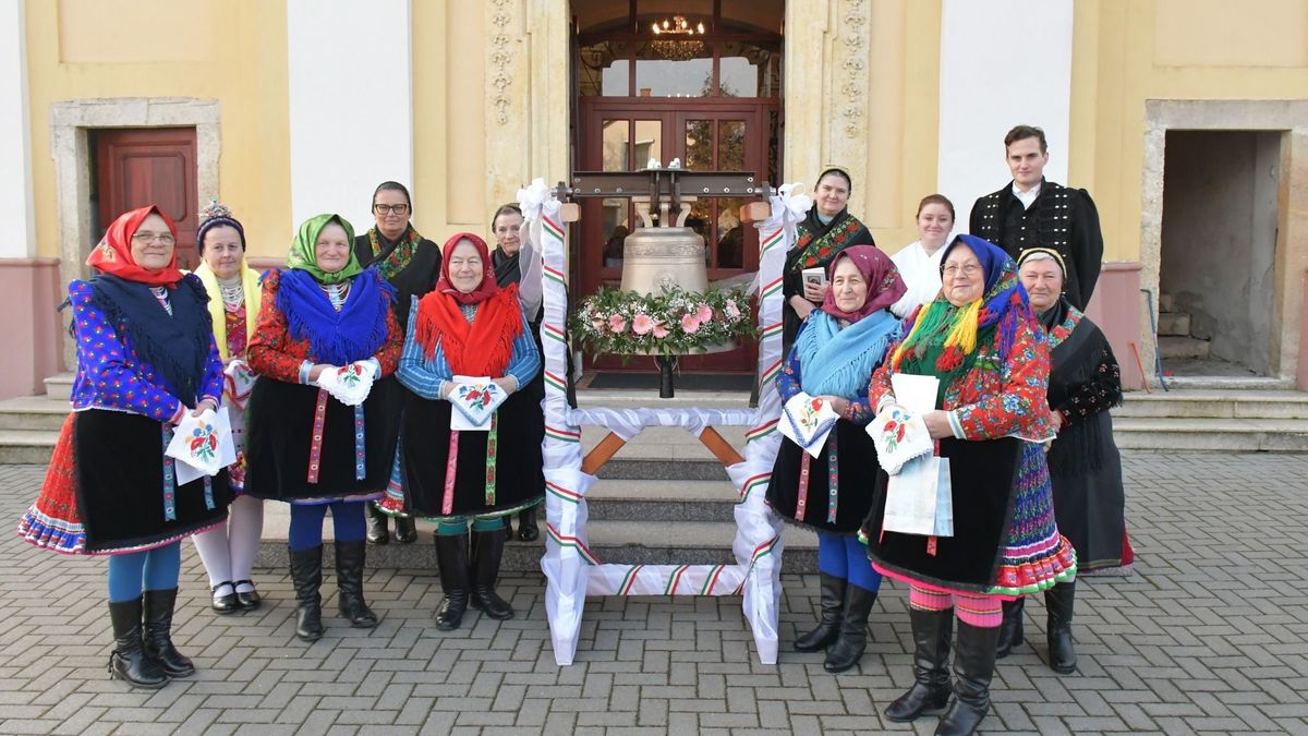harang, harangszentelés, templom, Buják