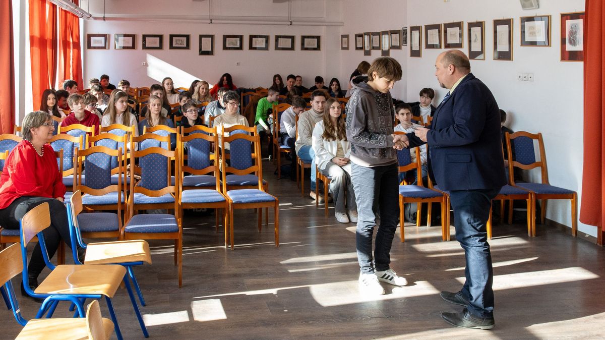 Balassagyarmati Balassi Bálint Gimnázium, angol nyelvi verseny,