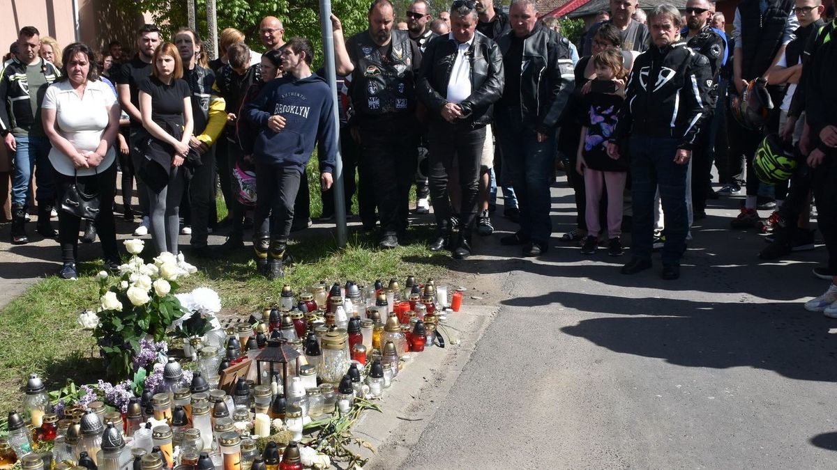 Trédiába torkollt a baleset, sok motoros gyászolta a 19 éves fiatalt.