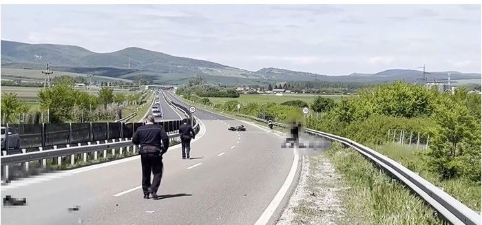 halálos baleset, motor, 21-es főút