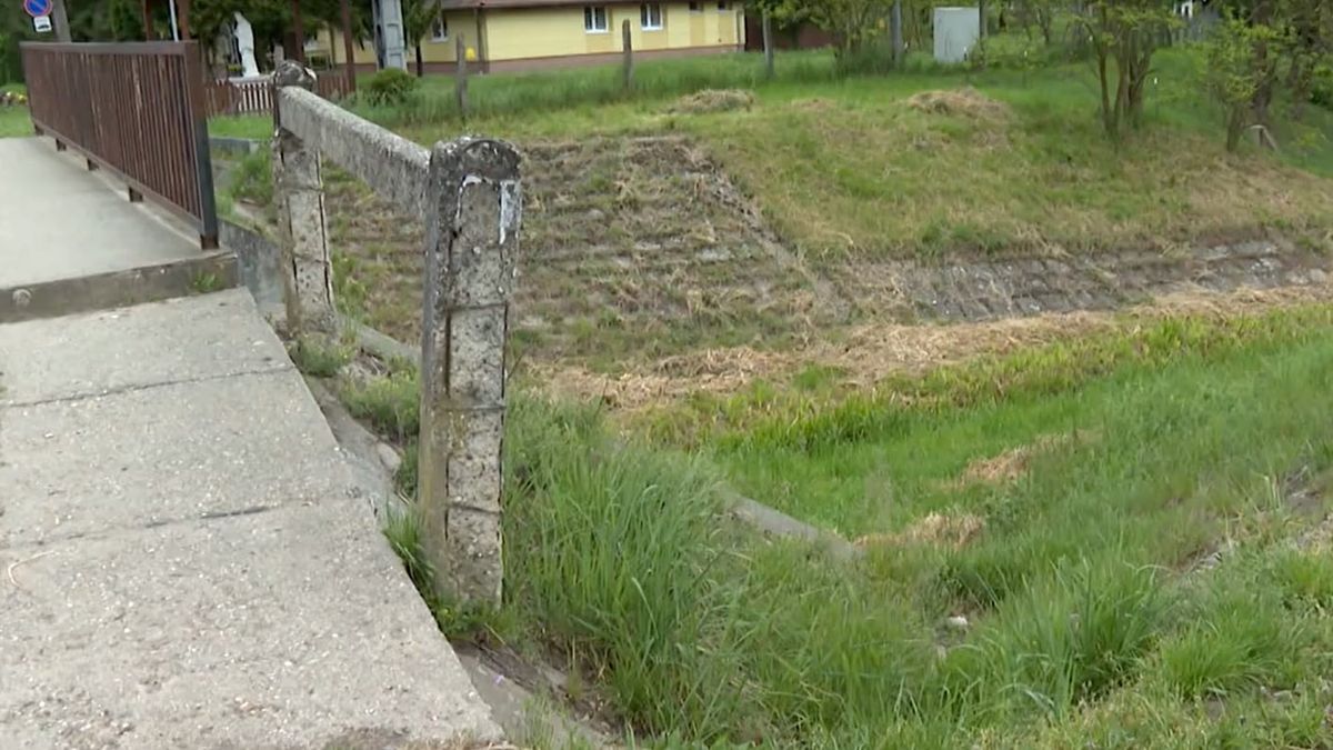 holttest, Karacskeszi, Dobroda-patak, Tények, videó
