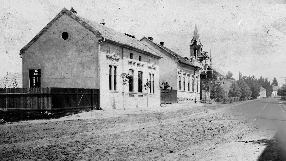Múlt és jelen: egy ritka fotógyűjtemény egy darabja Balassagyarmatról