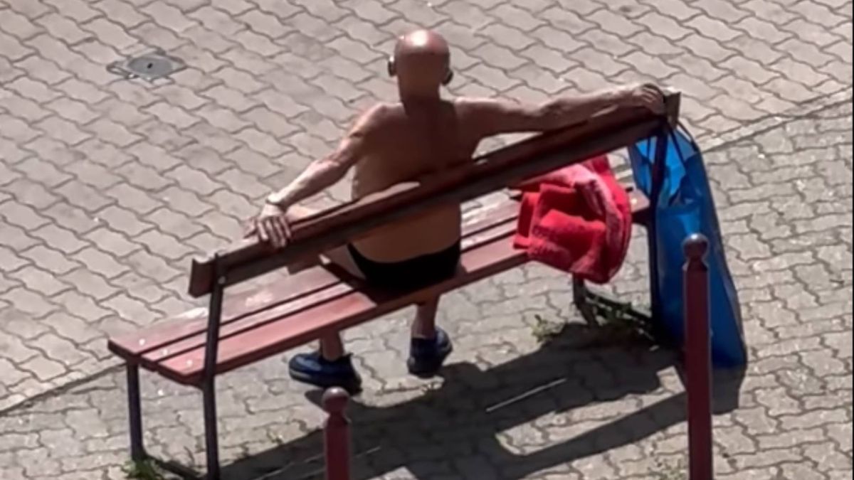 Fürdő