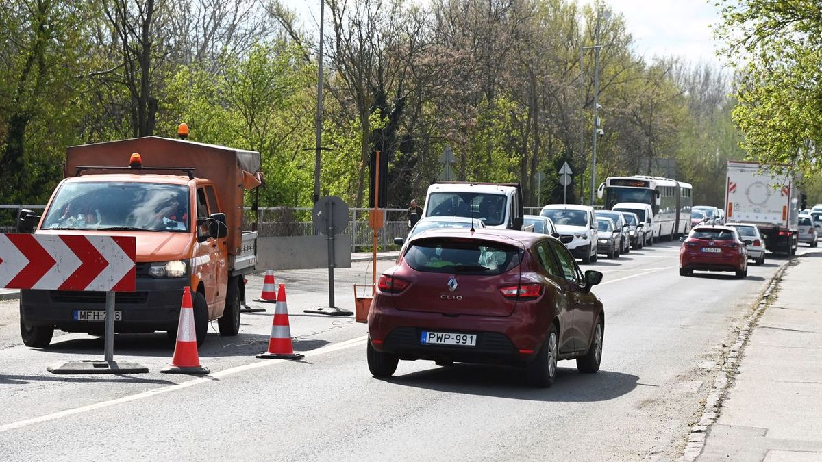 Ezek a nógrádi útszakaszok hétfőn is próbára teszik az autósokat