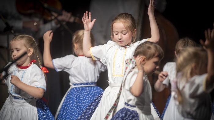Palóc Néptáncegyüttes Szécsényben