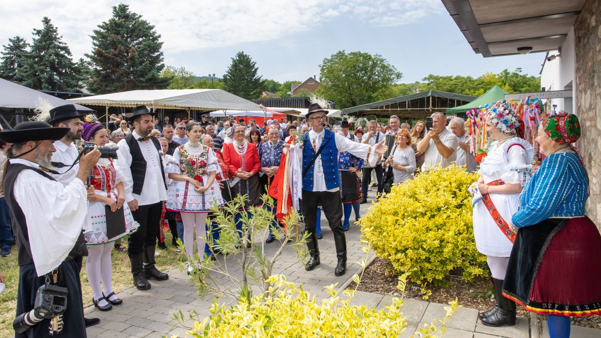 programok, pünkösd, hosszú hétvége