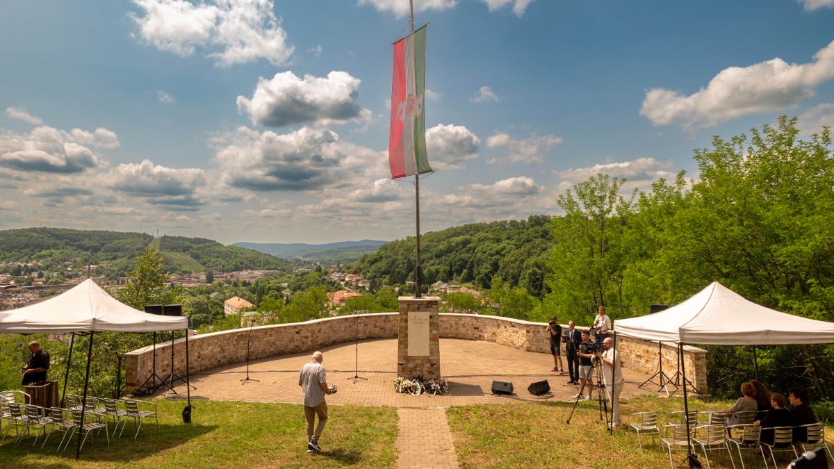 Tisztelet a múltnak, felelősség a jelennek és hit a jövőben – ez az összetartozás szellemisége (fotók, videó)