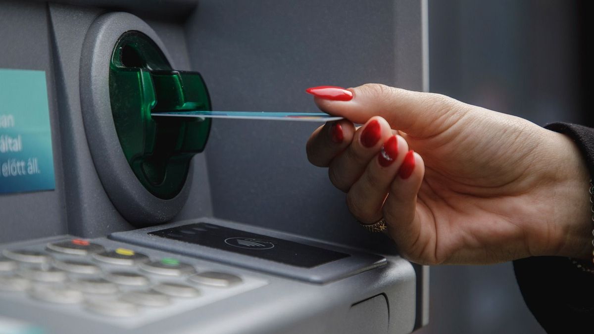 Az OTP Bank fontos közleményt adott ki, ezek a szolgáltatások nem lesznek elérhetők