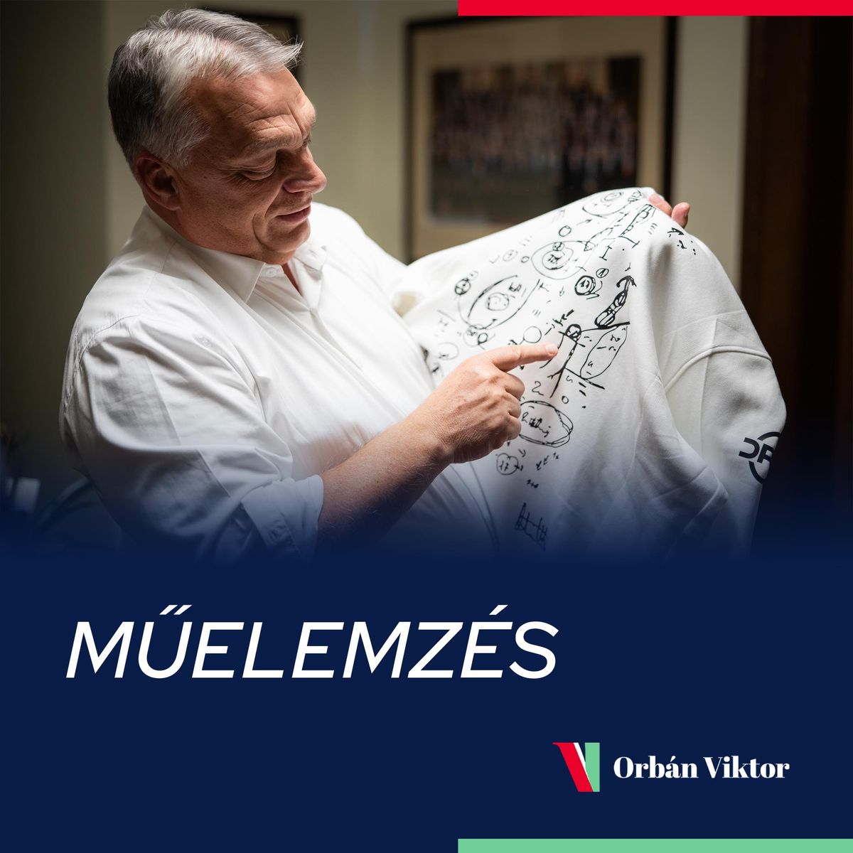 Jótékony misszióban Orbán Viktor – saját firkája pulóver formájában ...