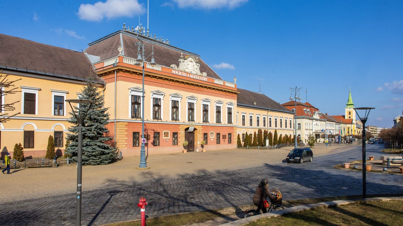 Kerek perec kitálaltak a helyiek, ilyen az élet valójában Balassagyarmaton
