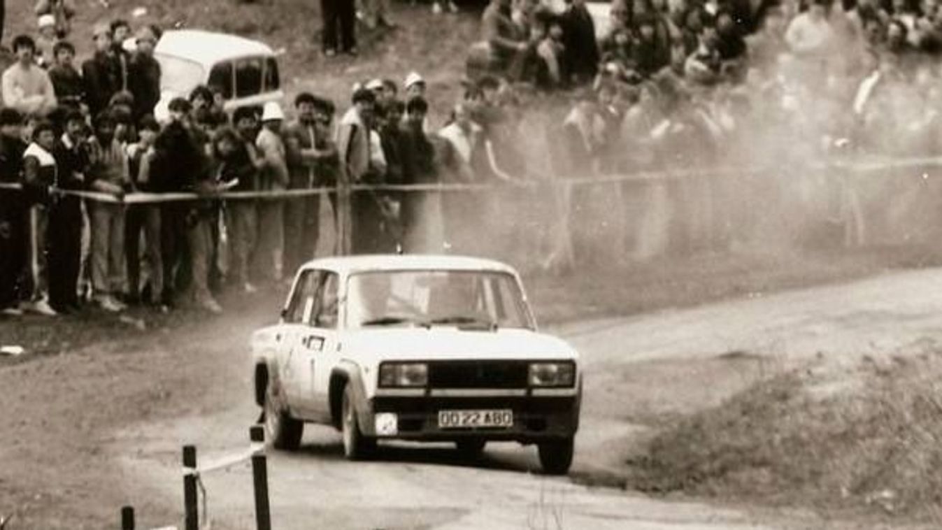 Itt a motorokkal együtt üvöltött a tömeg: régi és új fotókon a nógrádi ralik...